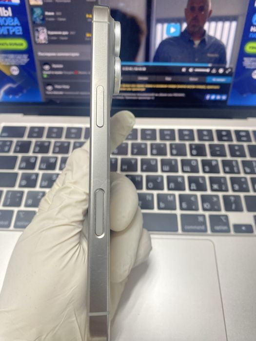 Продам Iphone 16 pro 256