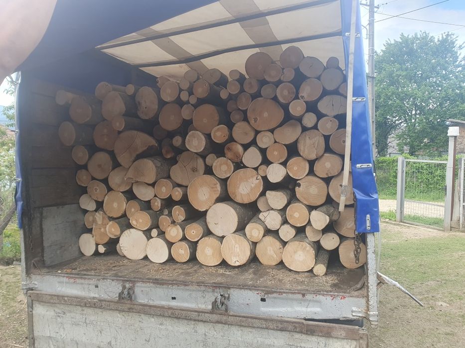 Lemn de foc la cerea clientului