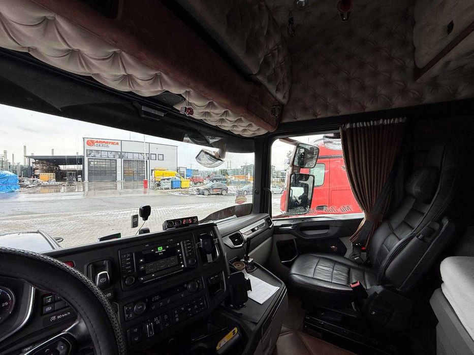 Cap Tractor Scania R650