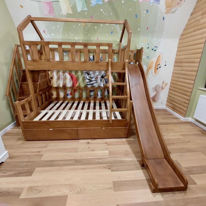 TRANSPORT GRATUIT.Pat etajat-supraetajat.Cod 3505B.