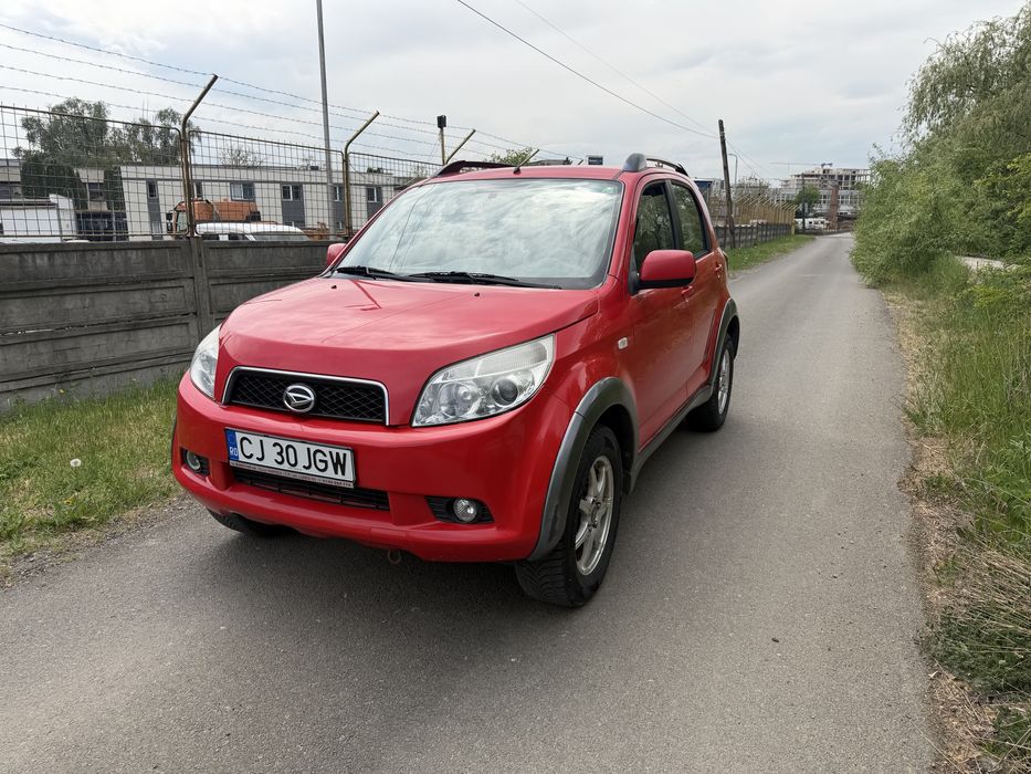 Vand Daihatsu Terios. 4X4. Benzina.