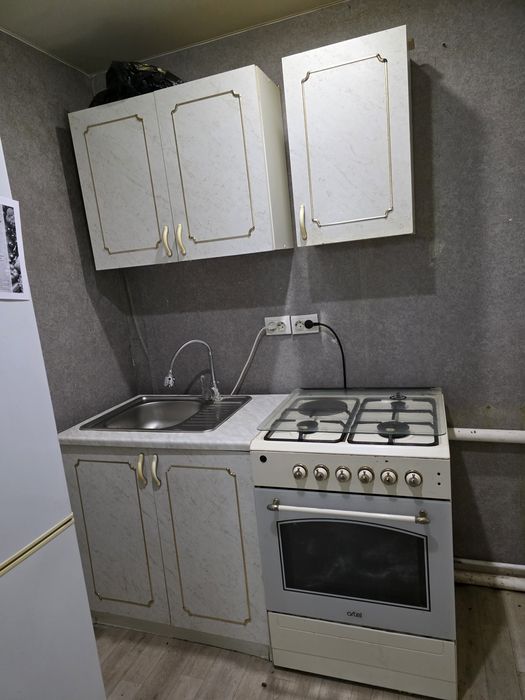 Продам кухонный гарнитур