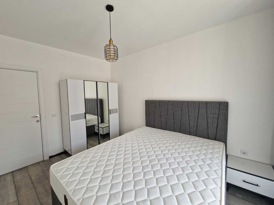 Дава се под наем Двустаен апартамент в София, Студентски град - 78 кв.м за 699 € - Снимка #4