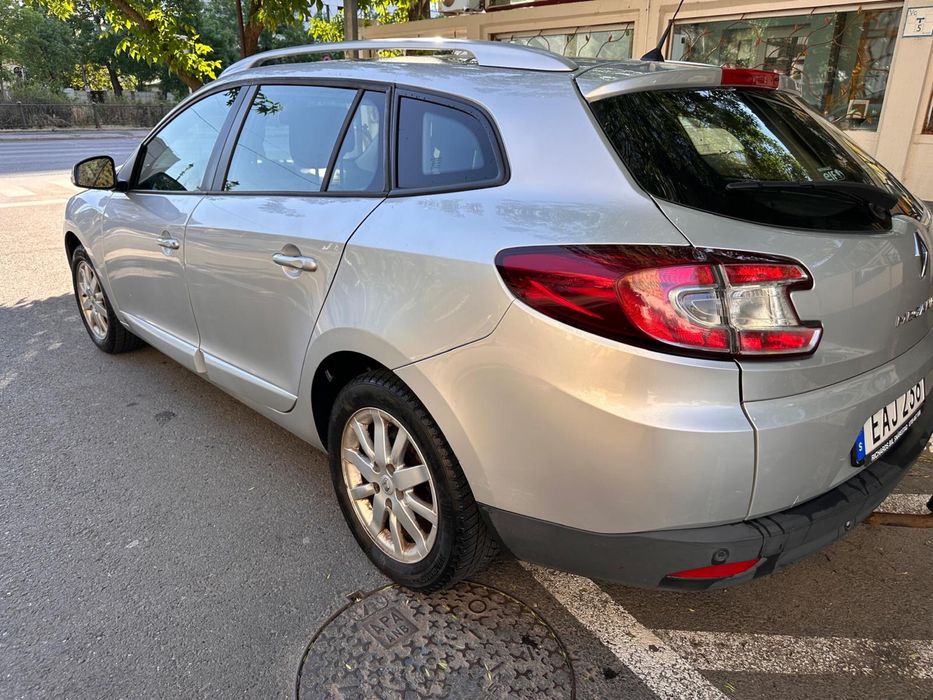 RENAULT Megane 2014 — imagine 3