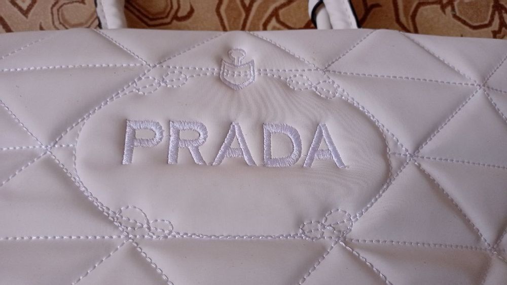 Маркова дамска чанта