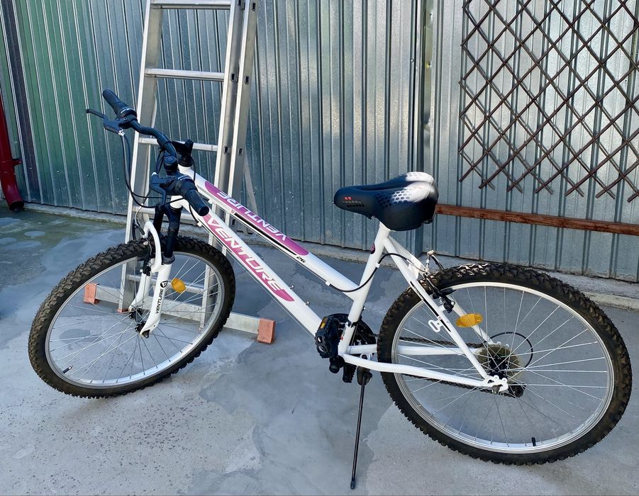 Vând bicicleta nouă