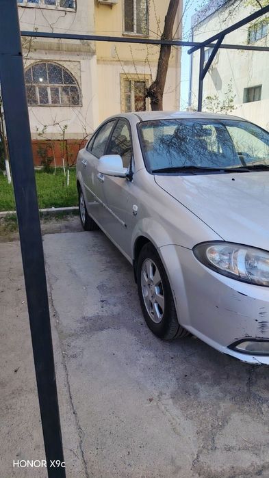 Срочна жентра сотилади