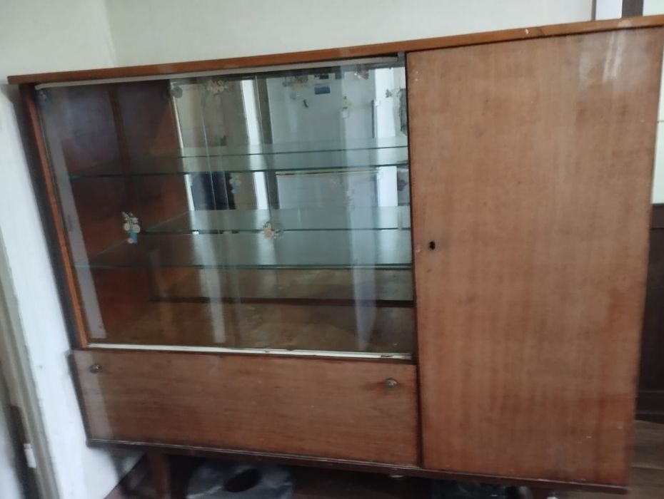 Продам советский Сервант