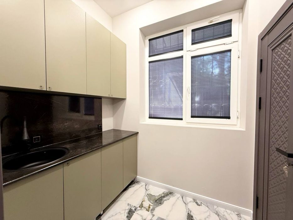 Ш.Руставели | Братские - Продается нежилое помещение вдоль дороги 70м2