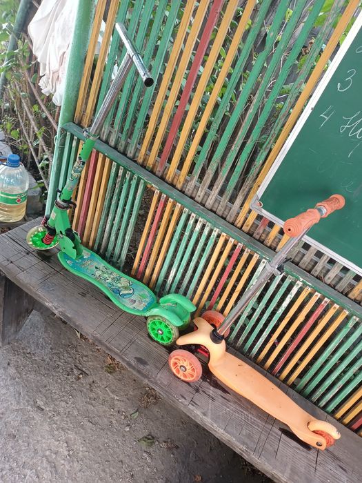 Продам самокаты для 5-8 лет
