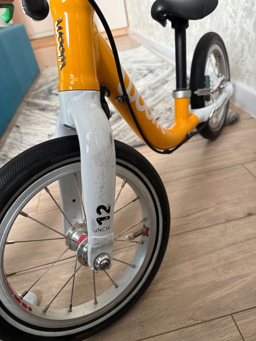 Bicicletă de echilibru WOOM 1