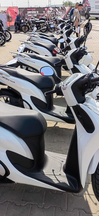 Închirieri scutere Iași