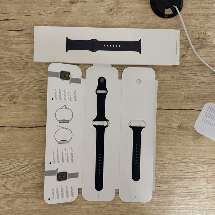 Apple watch 8 series, midnight, 45mm