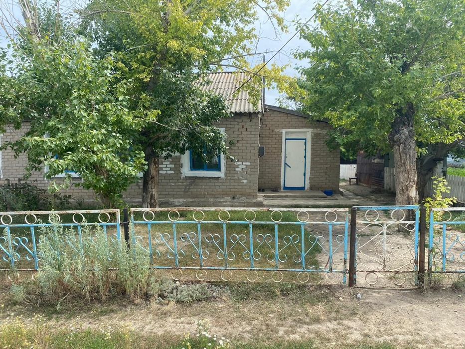Новоселовка ауылында үй сатылады.