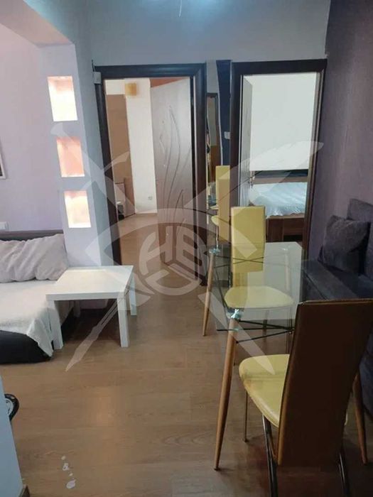 Дава се под наем Тристаен апартамент в София, Център - 91 кв.м за 698.19 € - Снимка #8