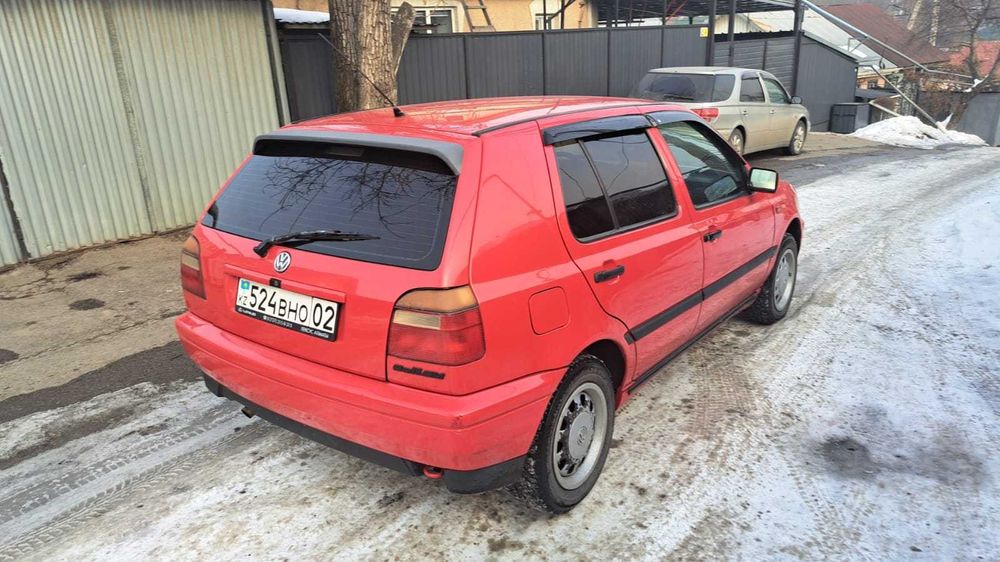 продам гольф3 =1997гв акпп дв. 2л