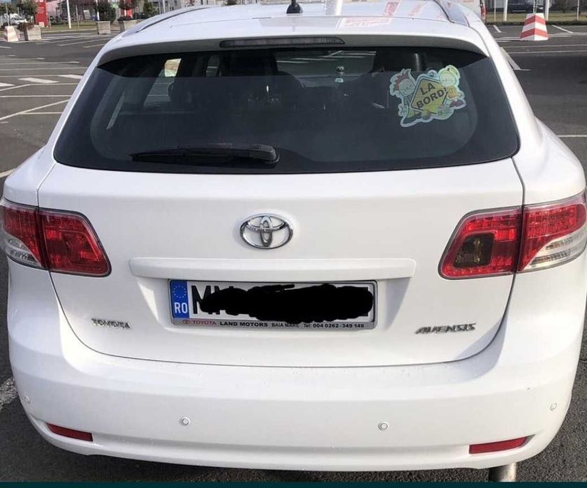 toyota avensis 1.8 benzina