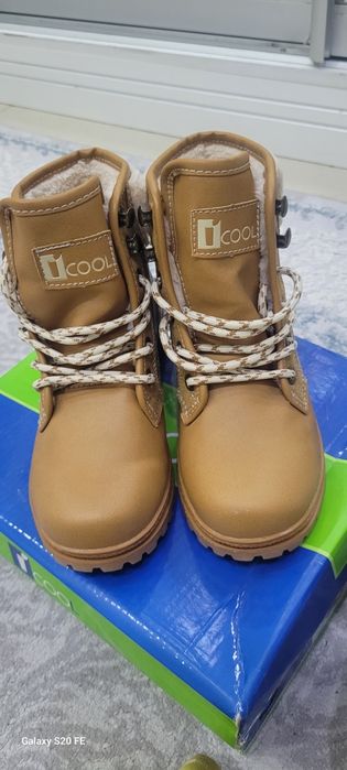 Ботинки сатылады