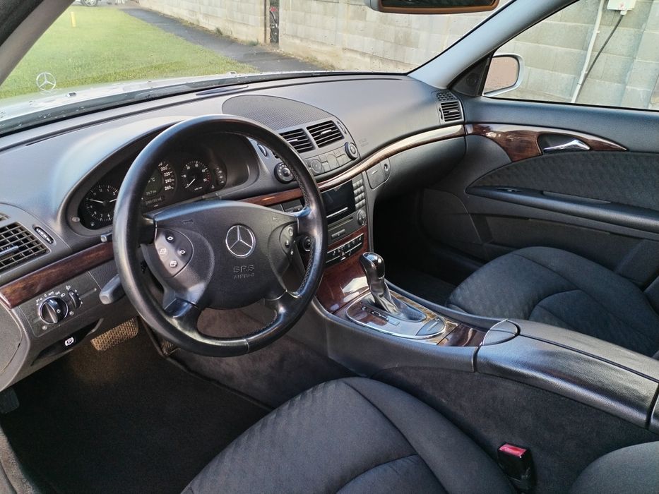 MERCEDES-BENZ E-Class 2004 — imagine 4