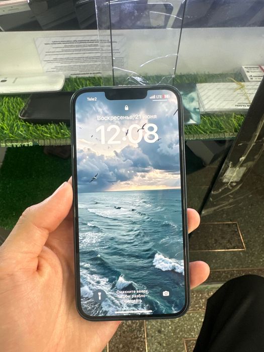 iPhone 13 GB 128