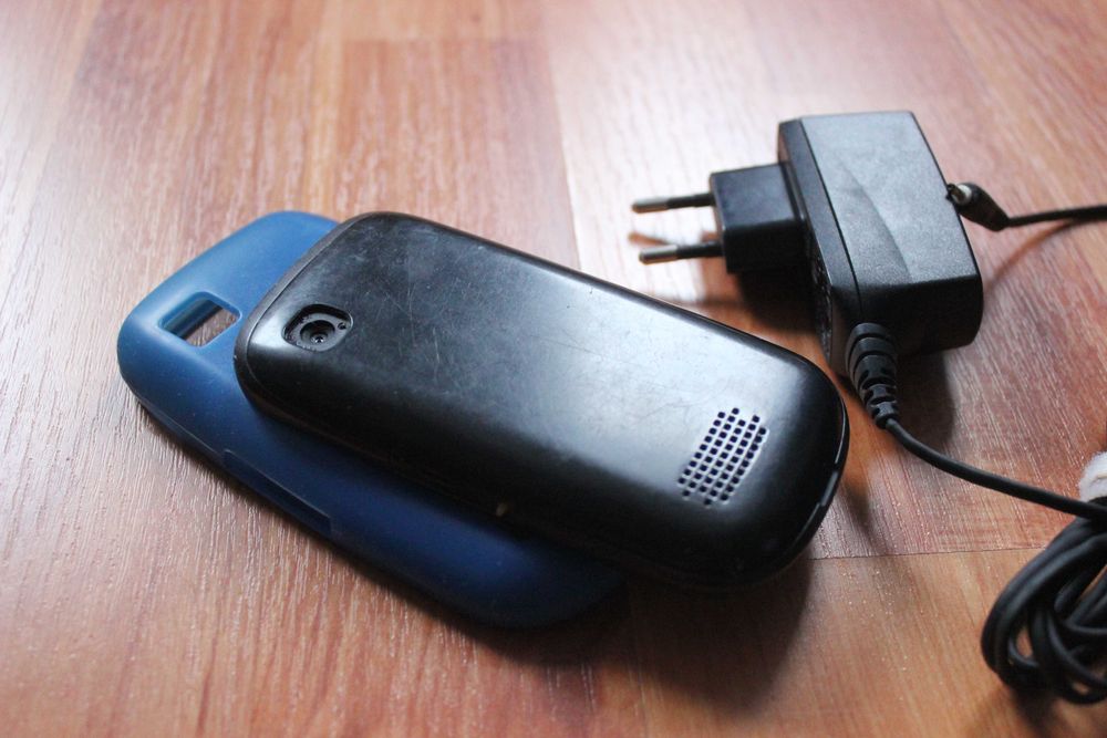 Nokia Asha 200 - dual sim