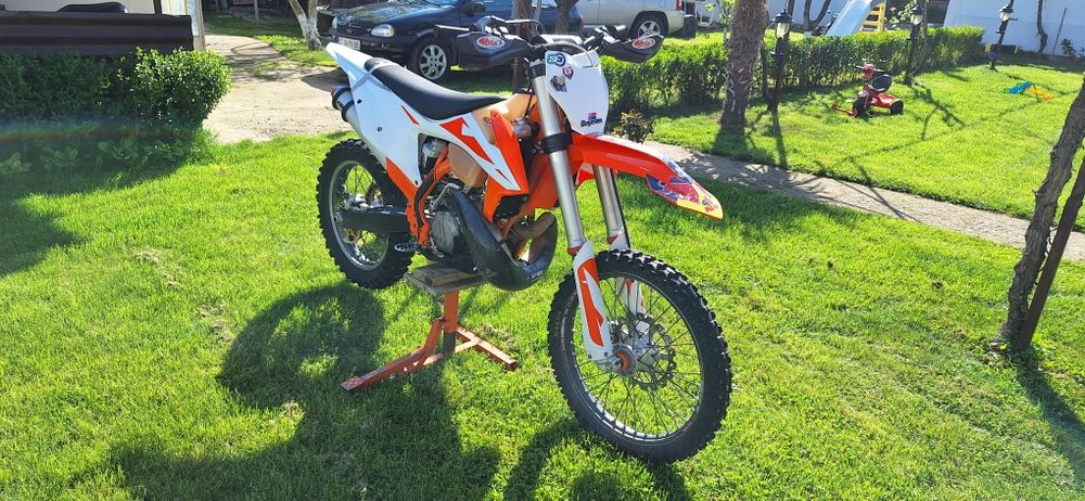 Продавам  KTM EXC 300