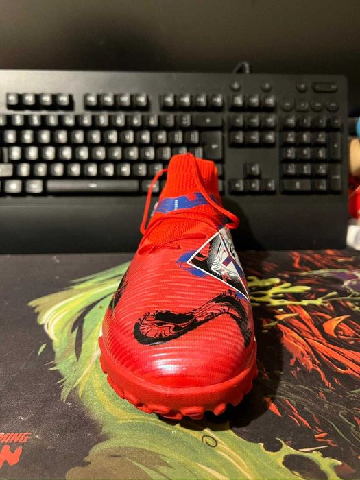PUMA Future 8 Ultimate AG 44