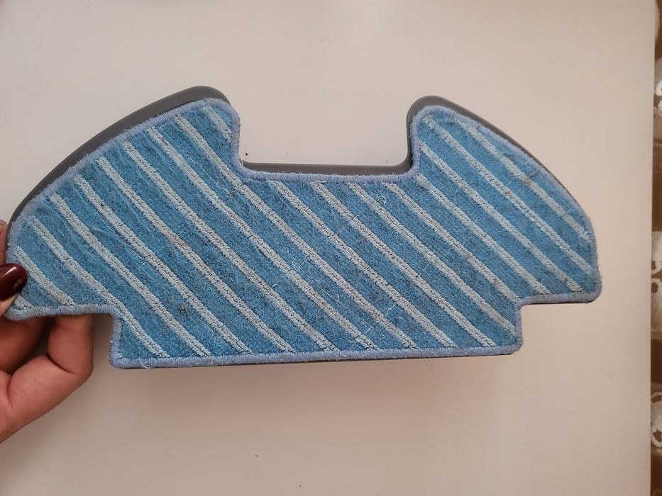 Продам робот пылесос!!!