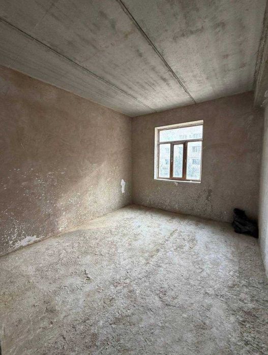 Продаётся 3х комн квартира на 1 этаже Ор-р ХБК больница