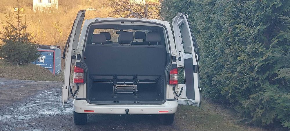VOLKSWAGEN Caravelle 2010 — imagine 3