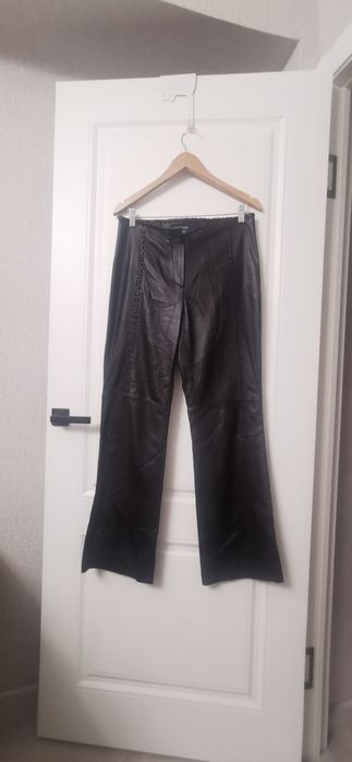 Escada брюки кожаные