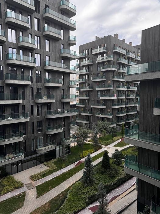 Parkwood Продается 4 комнатная квартира коробка Госпитальный