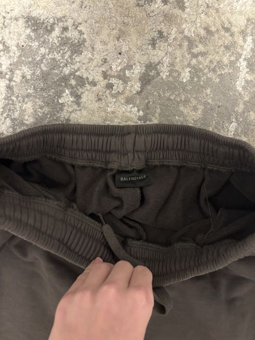 Balenciaga baggy pants