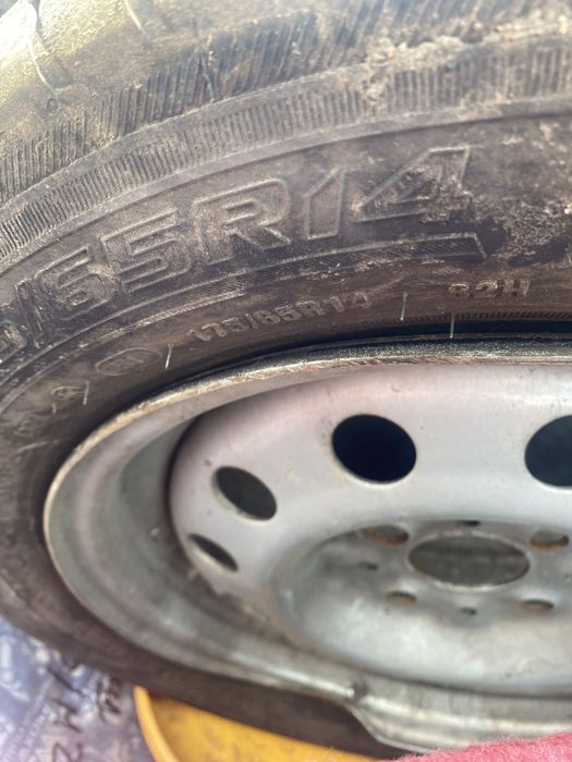 Продам летнюю резину