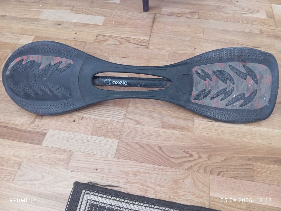 Skateboard  cu 2 roti