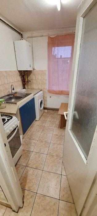 Dau in chirie apartament 2 camere in Grigorescu