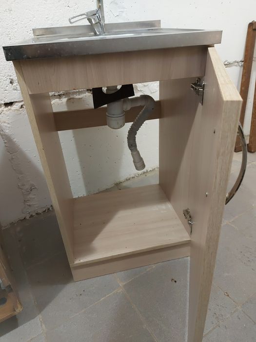 Мойка с тумбой для кухни