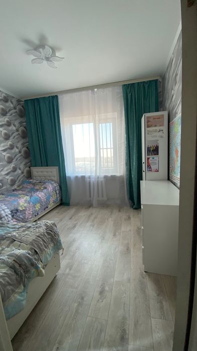 Продам 3 комнатную квартиру в мобиле ,