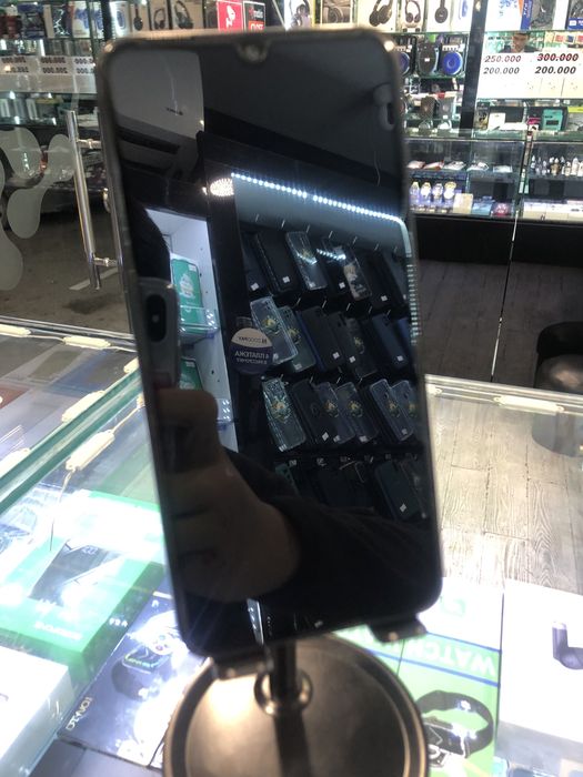 Xiomi not 7 32gb  srochna sotiladi!