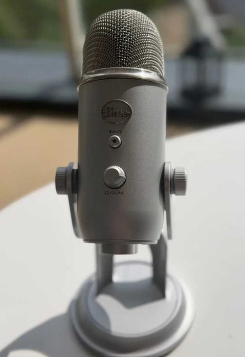 Microfon Blue Yeti