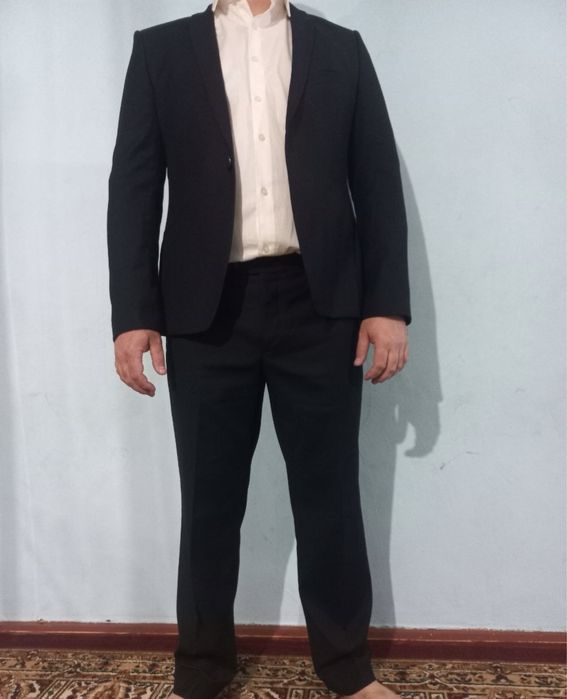 Erkaklar Kastyum Shimi