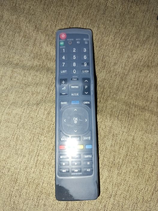 Телевизор LG, диагональ 107см