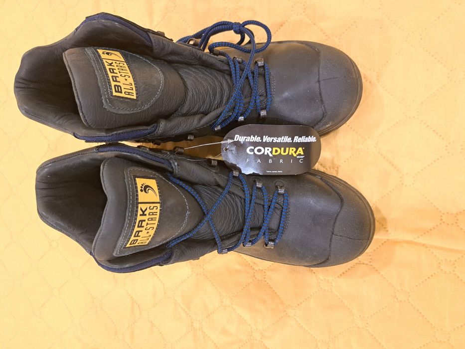 Обувки нови неизползвани.