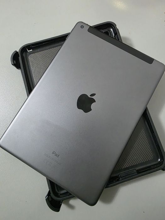 Apple ipad gen 8 a2429