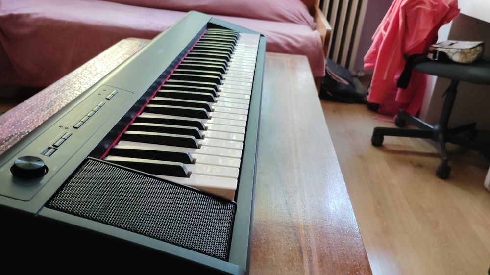 Дигитално Stage пиано Yamaha NP-12B
