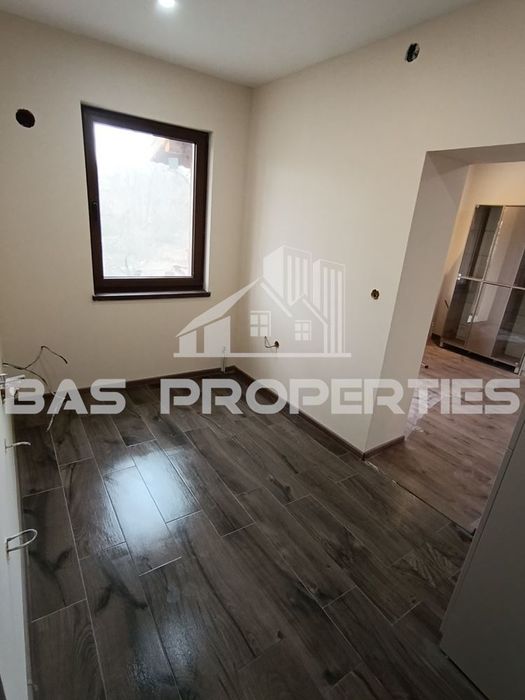 Продава се Къща в с. Храбърско, Област София-област - 103 кв.м за 990 €/кв.м - Снимка #4