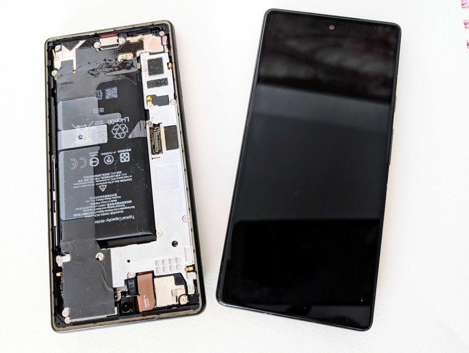 GOOGLE PIXEL 6 Pentru piese