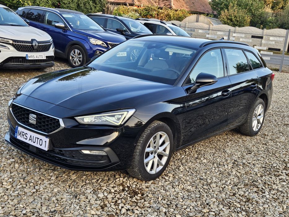 SEAT Leon 2023 — imagine 3