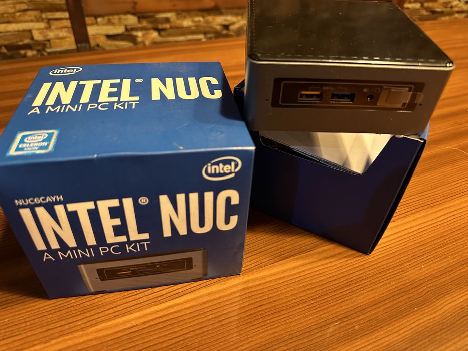 INTEL NUC a mini pc kit
