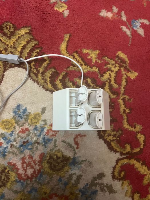 Nintendo wii 2006+accesorii și multe jocuri